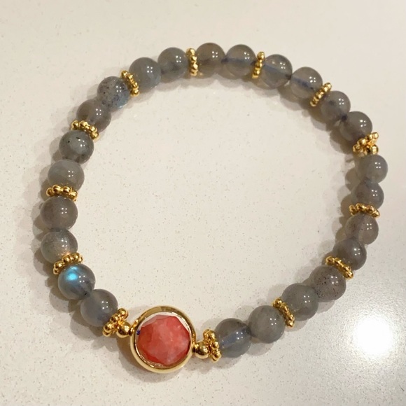 Natural Gray Moonstone With Red Crystal Stretch Bracelet - Picture 4 of 6